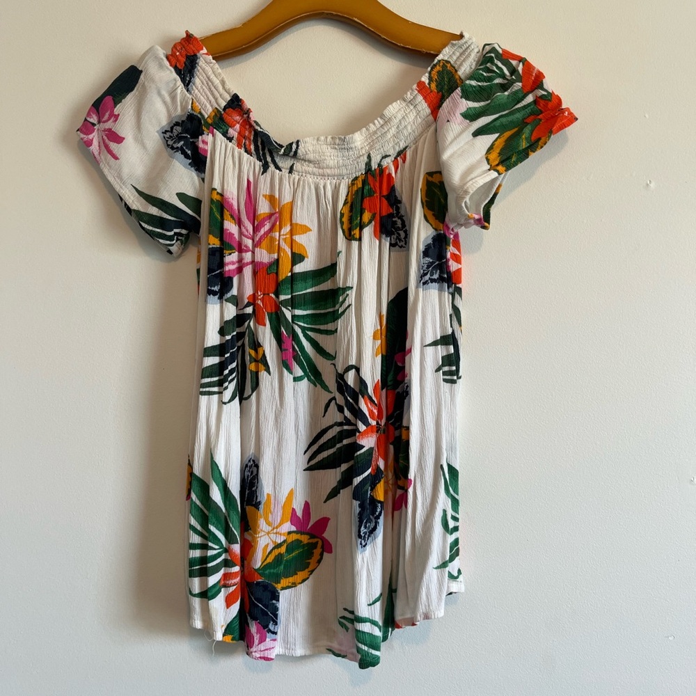 Old Navy Pink and Green Short Sleeve Blouse